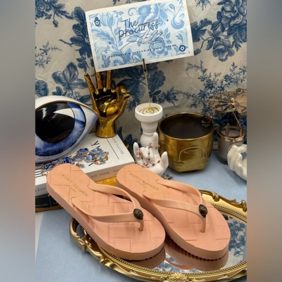🆕 KURT GEIGER LONDON 🧿 NWOB Kensington Q Flipflop, Peach - Sz EU 37 US 7 - Picture 2 of 14